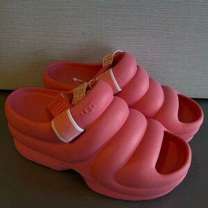 Brand new never worn!